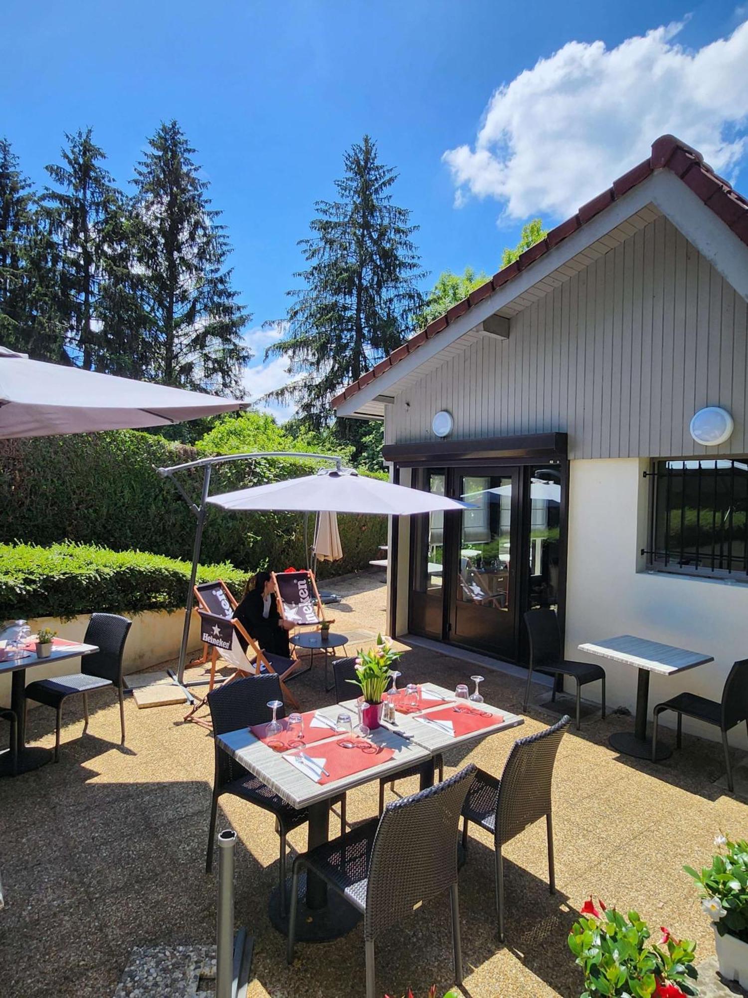 Hotel Campanile Annecy - Cran Gevrier Exterior foto