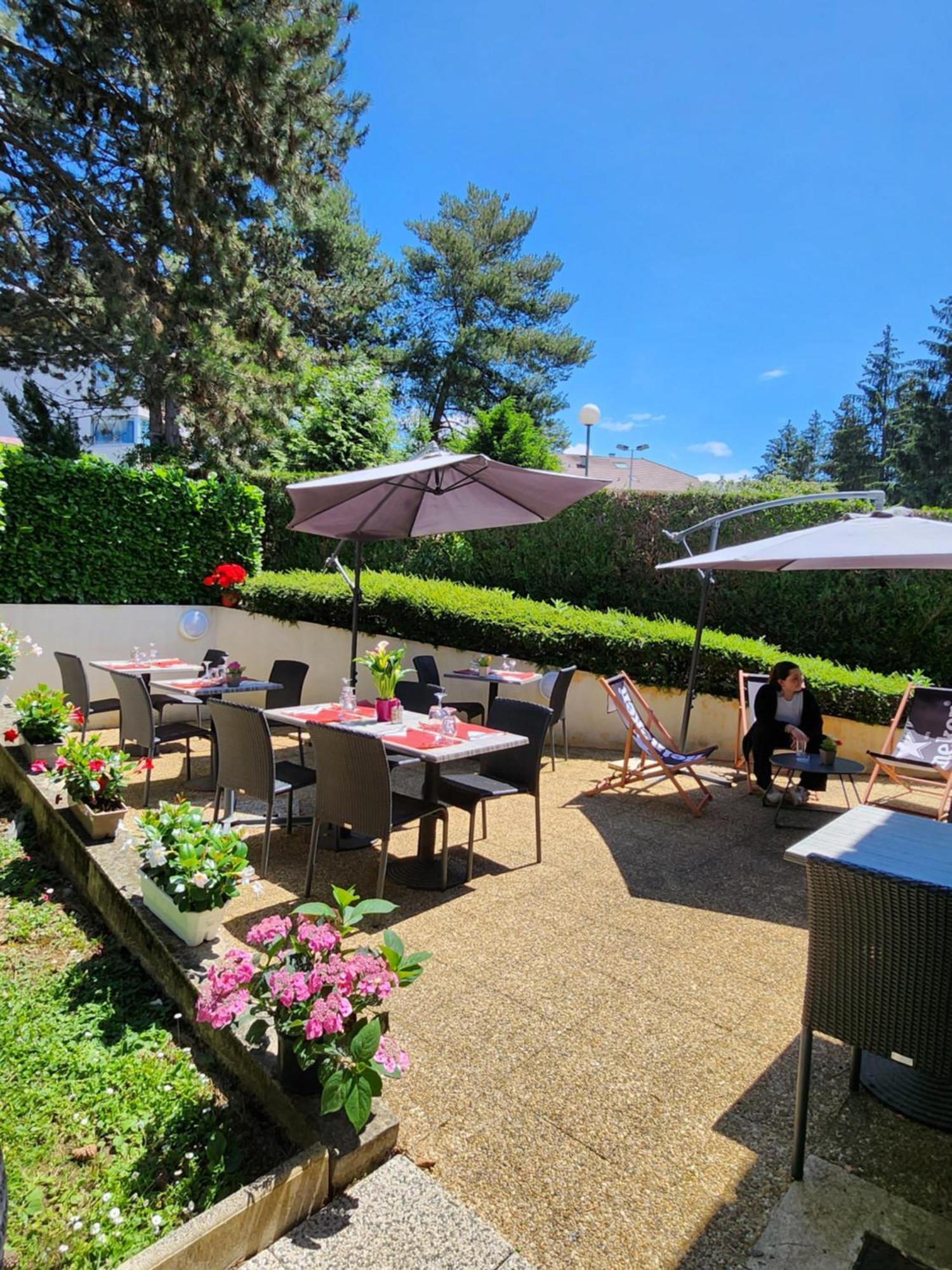 Hotel Campanile Annecy - Cran Gevrier Exterior foto